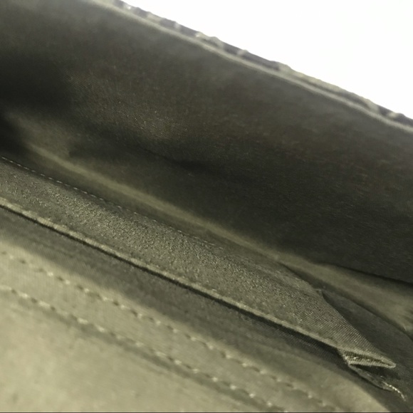 Snakeskin Clutch Green - Picture 3 of 7